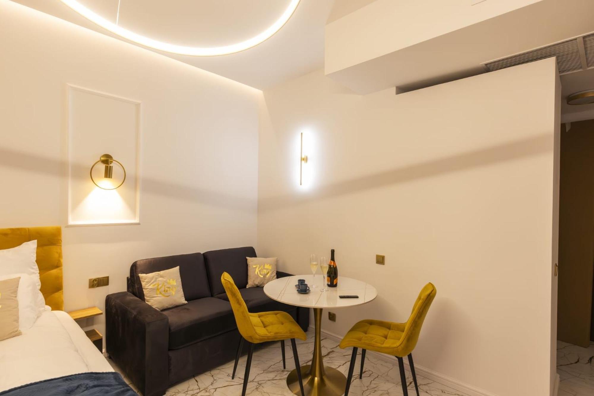 Hanza Tower King 2 & Apartment *